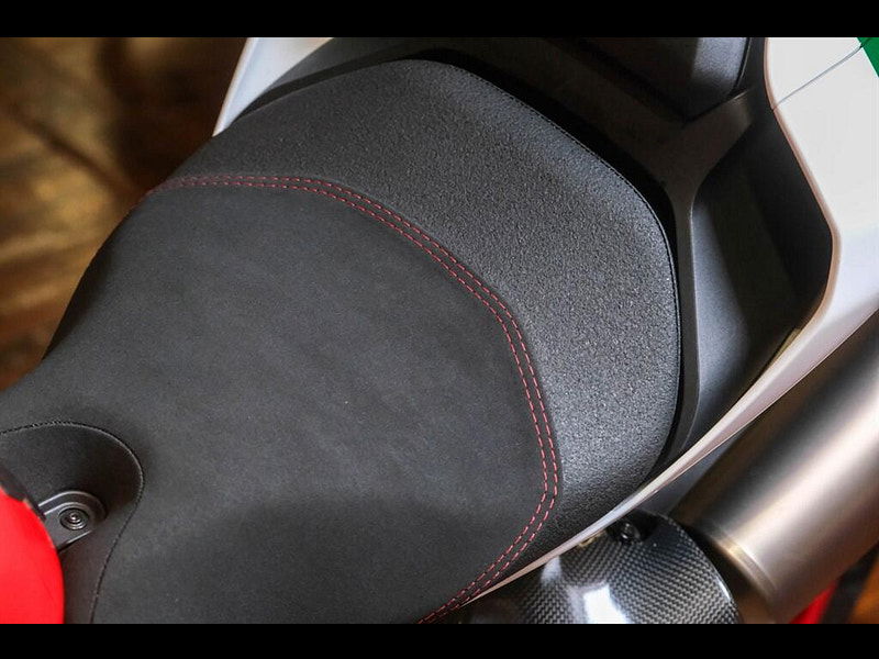 DUCATI 1299 Panigale 1299 R Final Edition No: #0829 Of 1299 0dr Manual 2025