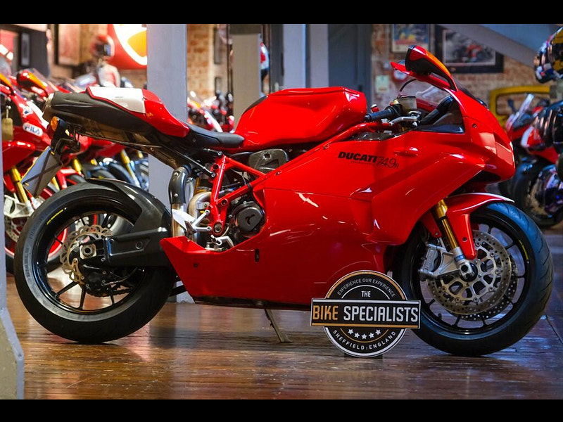 DUCATI 749 *749 R - Original Example* 0dr Manual 2026