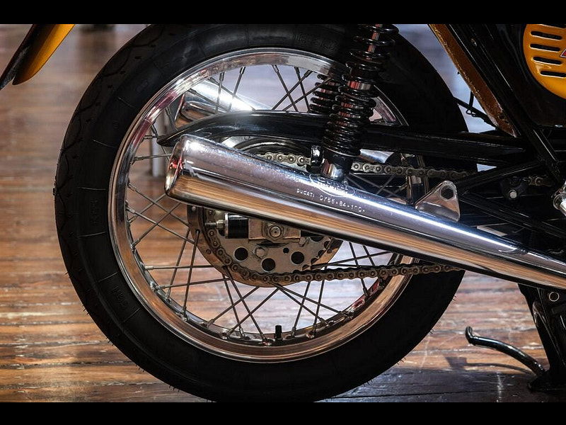 DUCATI 750 750 Sport Super Rare "Z-Stripe" 0dr Manual 2025