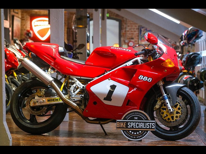 DUCATI 888 888 SP4 No: #372 of 500 0dr Manual 2025