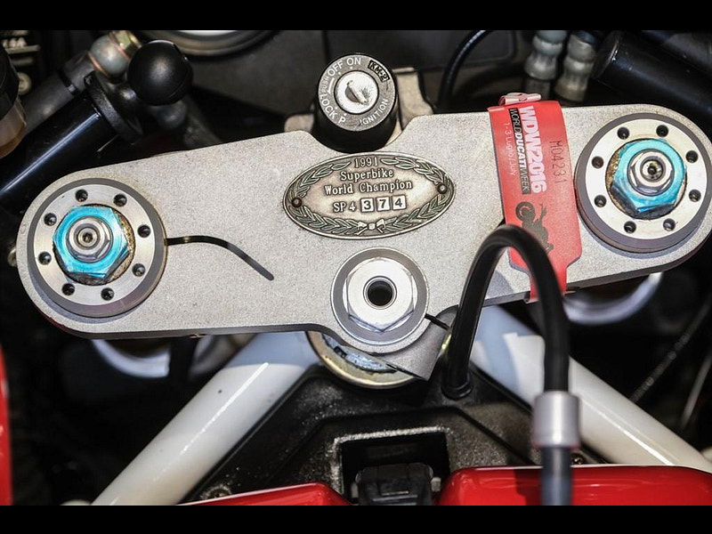 DUCATI 888 888 SP4 No: #372 of 500 0dr Manual 2025