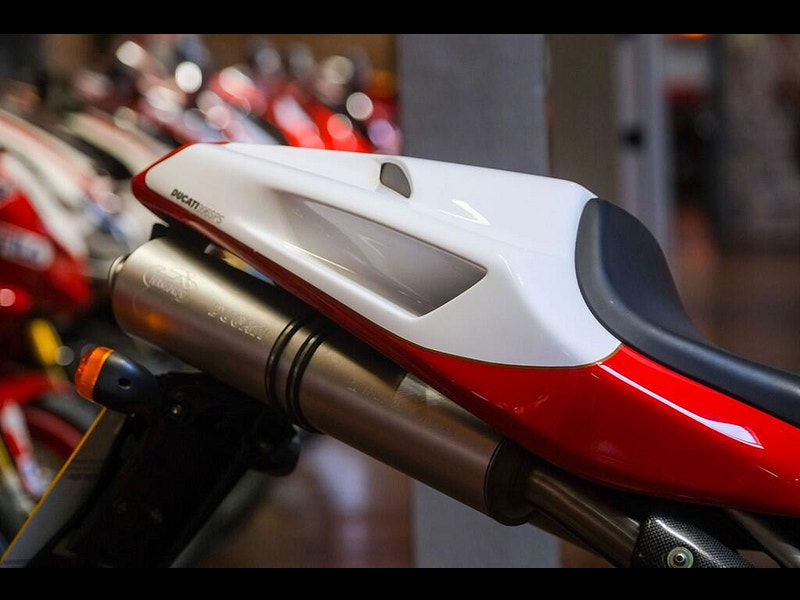 DUCATI 996 996 SPS Rare New/Old Stock 0dr Manual 2026