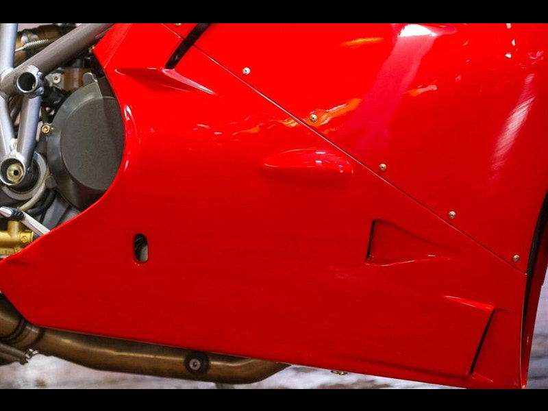 DUCATI 996 996 SPS Rare New/Old Stock 0dr Manual 2026