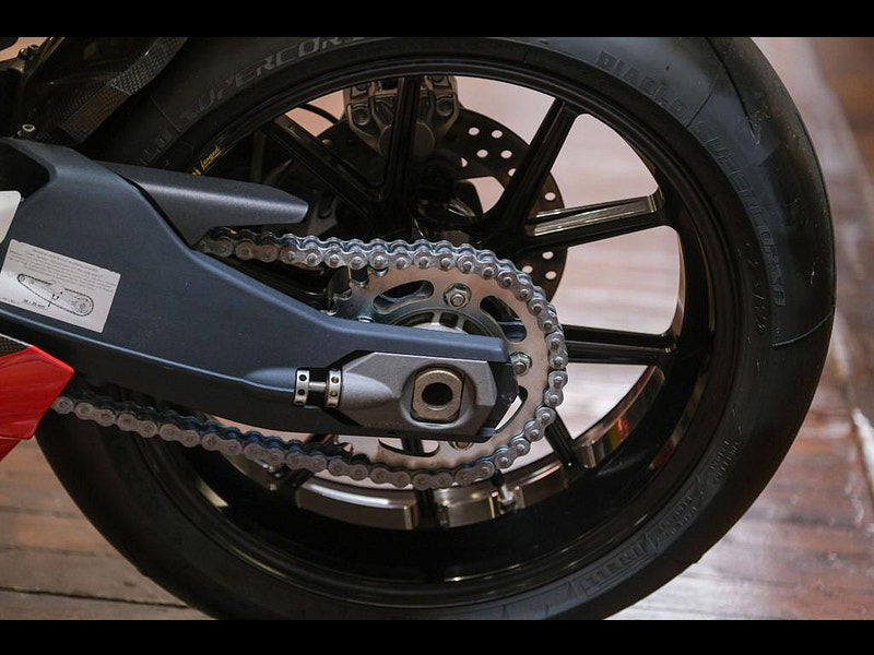 DUCATI 999 999R Mk1 Stunning Original Example 0dr Manual 2025