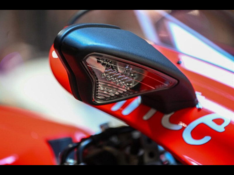 DUCATI Desmosedici RR *GP7 Exhaust - Previously Owned By Shane "Shakey" Byrne - Team Version* 0dr Manual 2026