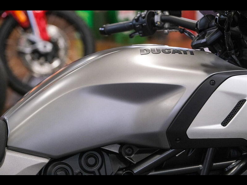 DUCATI Diavel 1260 Diavel 1260 One Owner Example 0dr Manual 2025