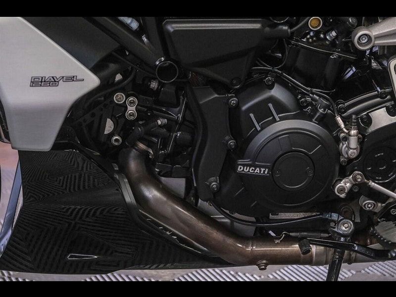 DUCATI Diavel 1260 Diavel 1260 One Owner Example 0dr Manual 2025