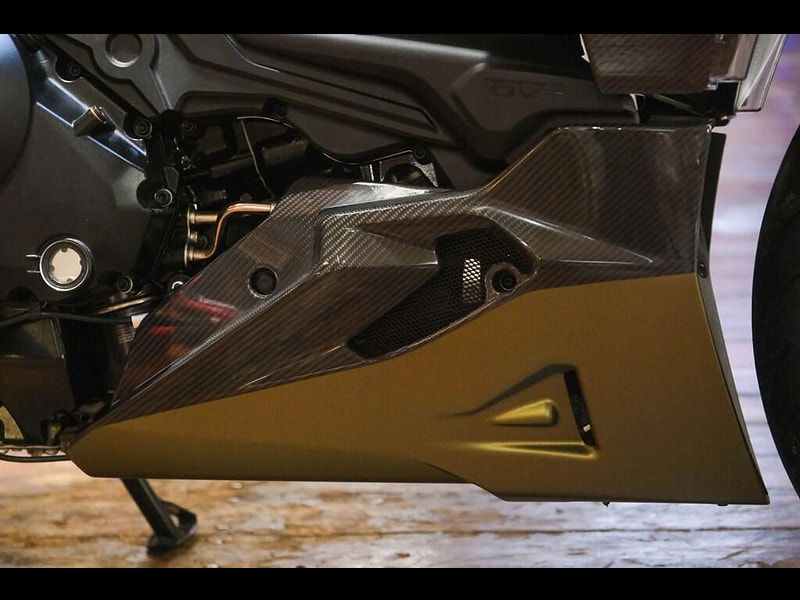 DUCATI Diavel 1260 Lamborghini *Road Registered - One Owner* 0dr Manual 2026