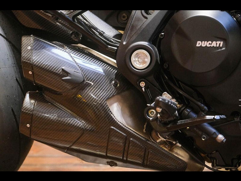 DUCATI Diavel 1260 Lamborghini *Road Registered - One Owner* 0dr Manual 2026