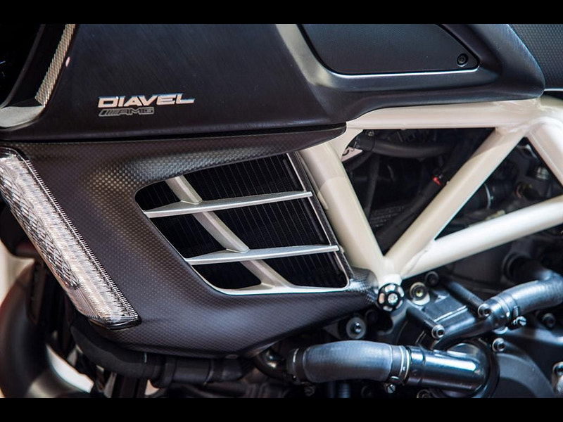 DUCATI Diavel AMG Rare AMG special edition Delivery miles 0dr Manual 2025