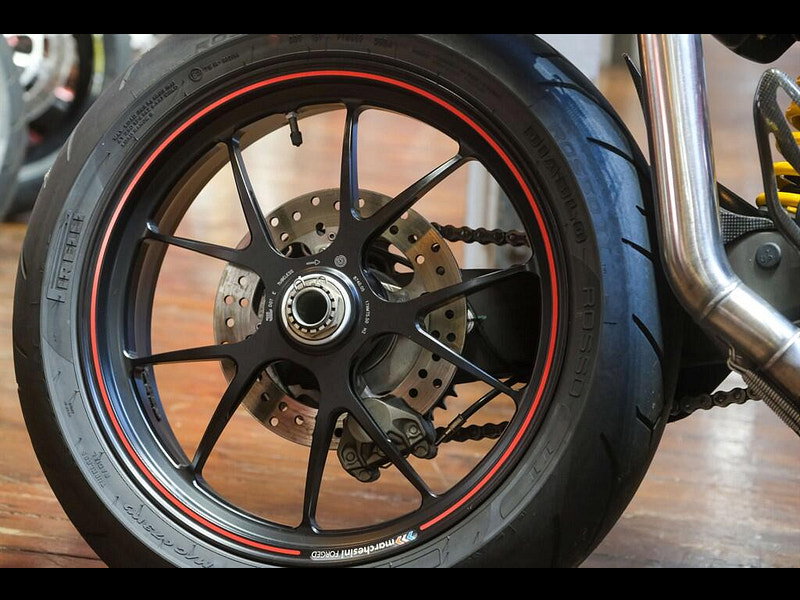 DUCATI Hypermotard 1100 *Sought After Hypermotard - Termignoni Exhaust* 0dr Manual 2026