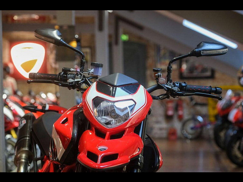 DUCATI Hypermotard 1100 *Sought After Hypermotard - Termignoni Exhaust* 0dr Manual 2026