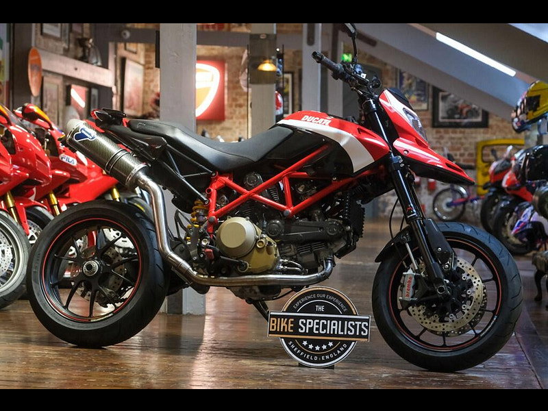 DUCATI Hypermotard 1100 *Sought After Hypermotard - Termignoni Exhaust* 0dr Manual 2026