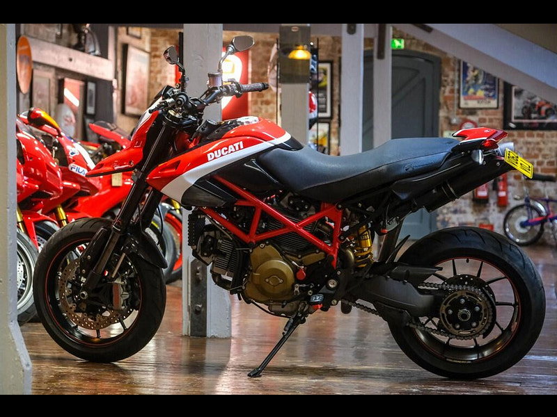 DUCATI Hypermotard 1100 *Sought After Hypermotard - Termignoni Exhaust* 0dr Manual 2026