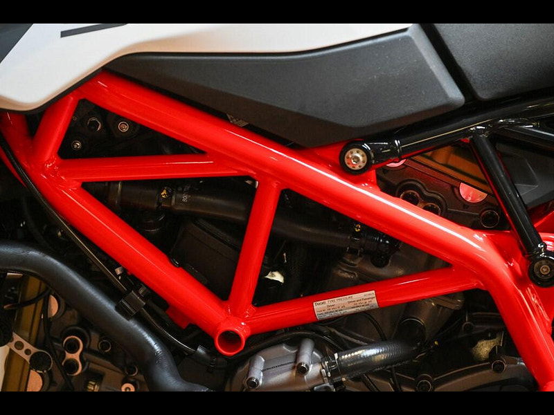 DUCATI Hypermotard 950 *Termignoni Exhaust - Low Mileage* 0dr Manual 2026