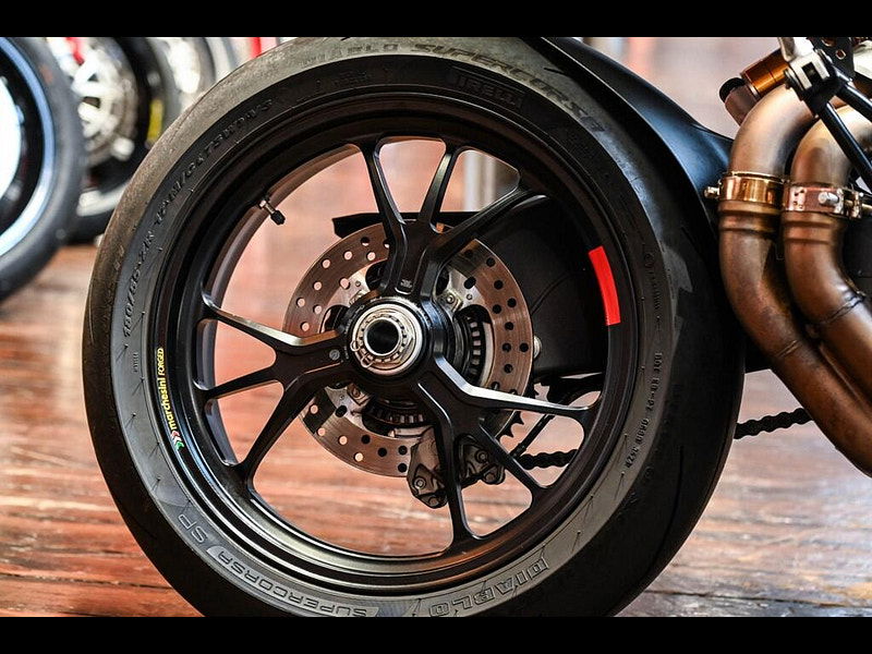 DUCATI Hypermotard 950 *Termignoni Exhaust - Low Mileage* 0dr Manual 2026