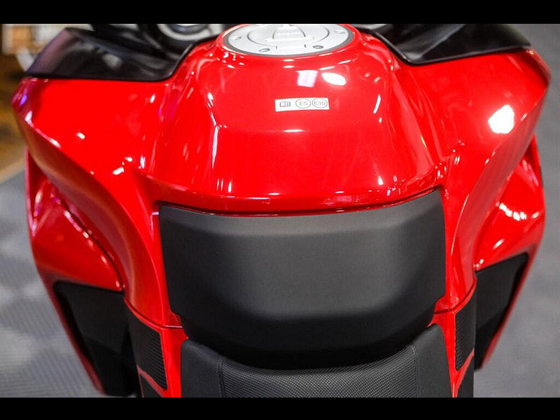 DUCATI Multistrada V2 *Multistrada V2 S - Panniers - Navigation - Manufactures Warranty* 0dr Manual 2026