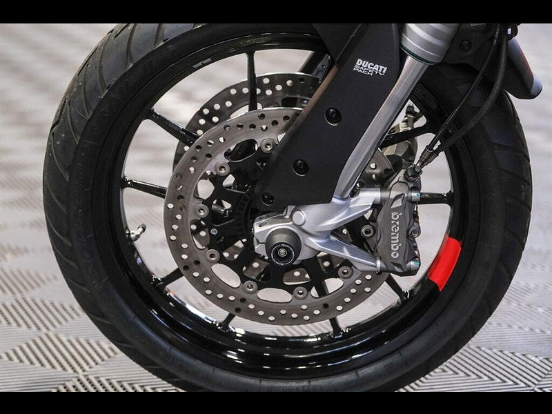 DUCATI Multistrada V2 *Multistrada V2 S - Panniers - Navigation - Manufactures Warranty* 0dr Manual 2026