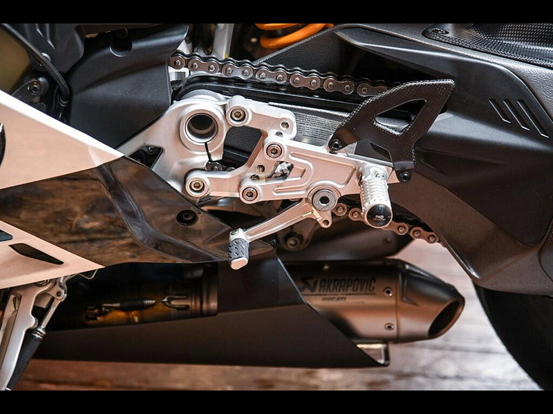 DUCATI Panigale V4 Tricolore *Akrapovic Exhaust - 669 Miles* 0dr Manual 2026