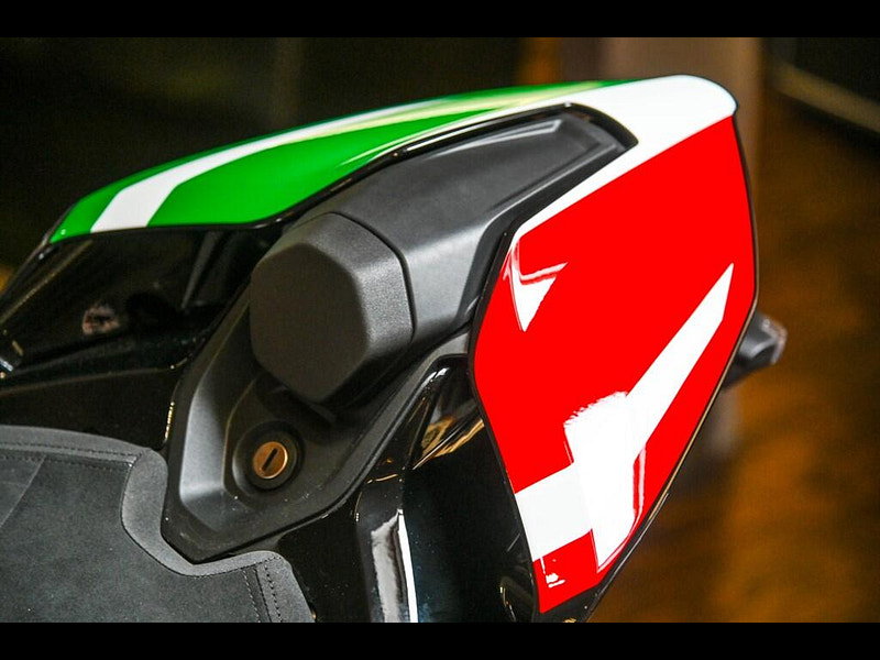 DUCATI Panigale V4 Tricolore *Akrapovic Exhaust - 669 Miles* 0dr Manual 2026