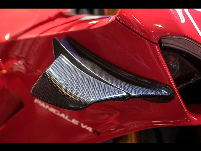 DUCATI Panigale V4R Panigale V4R Stunning Example 0dr Manual 2025