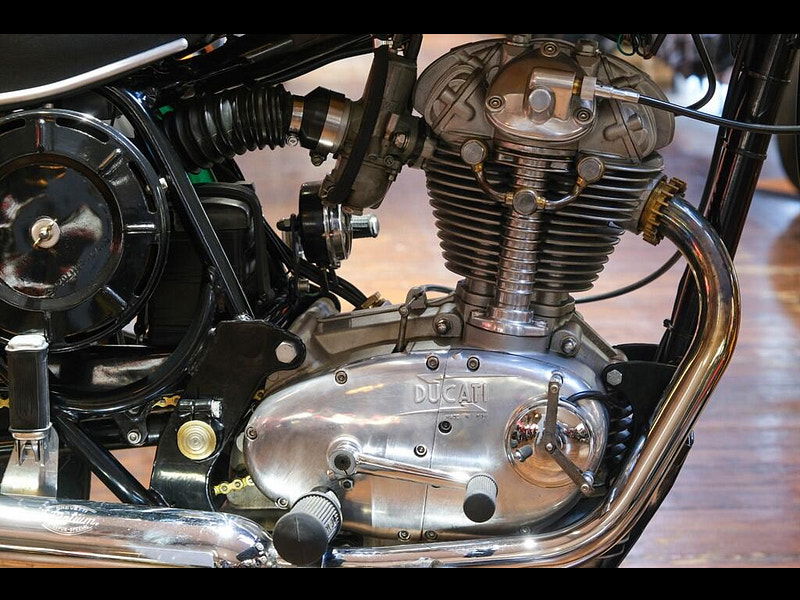 DUCATI Scrambler Desert Sled 250 Scrambler Stunning restored example 0dr Manual 2026