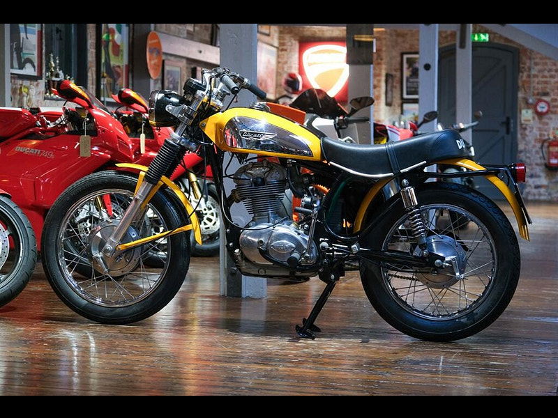 DUCATI Scrambler Desert Sled 250 Scrambler Stunning restored example 0dr Manual 2026