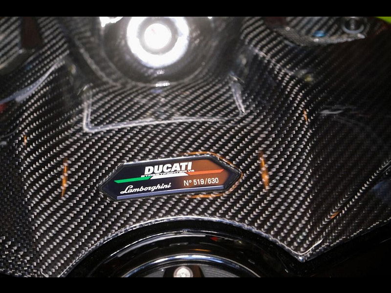 DUCATI Streetfighter V4 *Lamborghini Limited Edition No: 519 of 630* 0dr Manual 2026