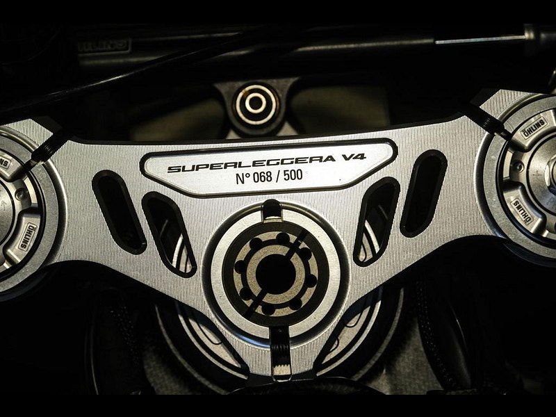 DUCATI Superleggera v4 V4 Superleggera Only 993 Miles 0dr Manual 2025