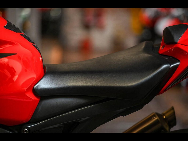 Honda CBR1000RR Fireblade *Low Mileage - Low Ownership* 0dr Manual 2026