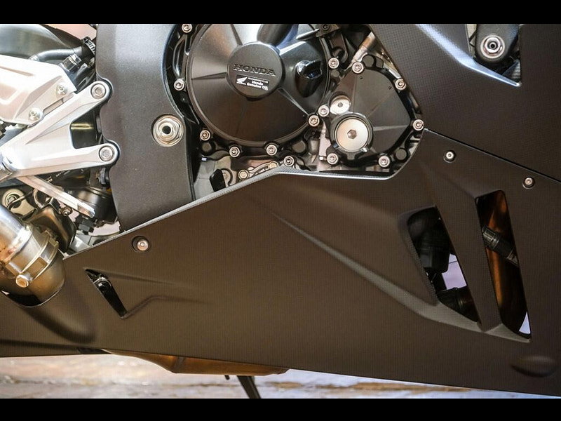 Honda CBR1000RR-R Fireblade SP *Fireblade SP Carbon Edition - P.D.I Miles* 0dr Manual 2026