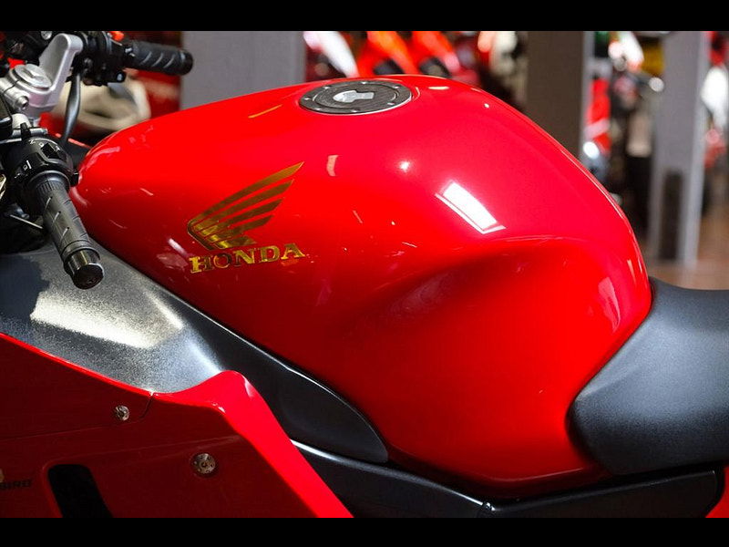 Honda CBR1100XX Super Blackbird CBR1100Xx Super Blackbird No: 9 of 50 0dr Manual 2025