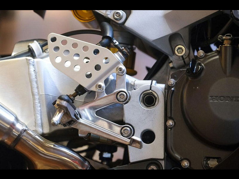 Honda CBR900RR Fireblade CBR 900RR Fireblade *929* 0dr Manual 2025