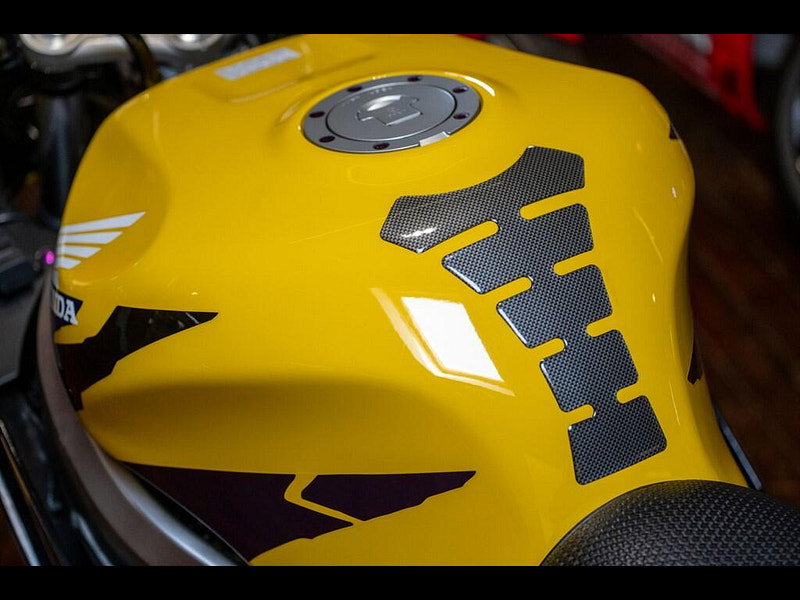 Honda CBR900RR Fireblade *Low Mileage - Low Ownership* 0dr Manual 2026