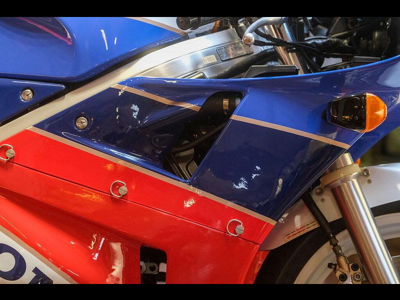 Honda VFR750 RC30 - *UK Registered - Low Ownership - Low Mileage* 0dr Manual 2026