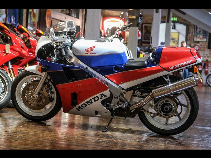 Honda VFR750 RC30 - *UK Registered - Low Ownership - Low Mileage* 0dr Manual 2026