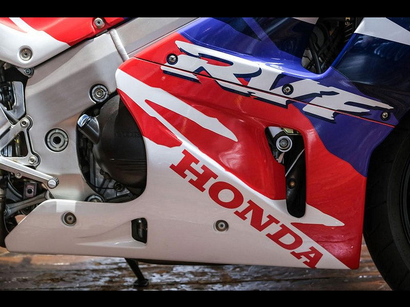 Honda RVF750 RC45 Ultimate Example Only 444 Miles 0dr Manual 2025