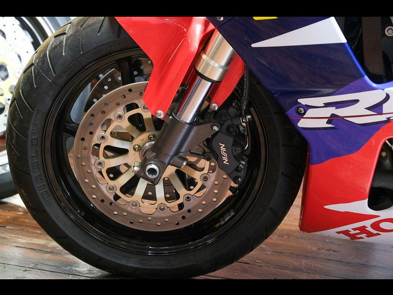 Honda RVF750 RC45 Ultimate Example Only 444 Miles 0dr Manual 2025
