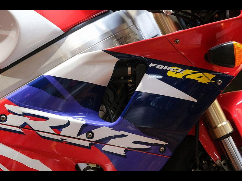 Honda RVF750 RC45 Ultimate Example Only 444 Miles 0dr Manual 2025