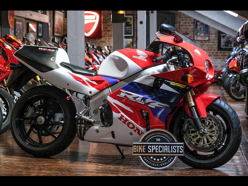 Honda RVF750 RC45 Ultimate Example Only 444 Miles 0dr Manual 2025