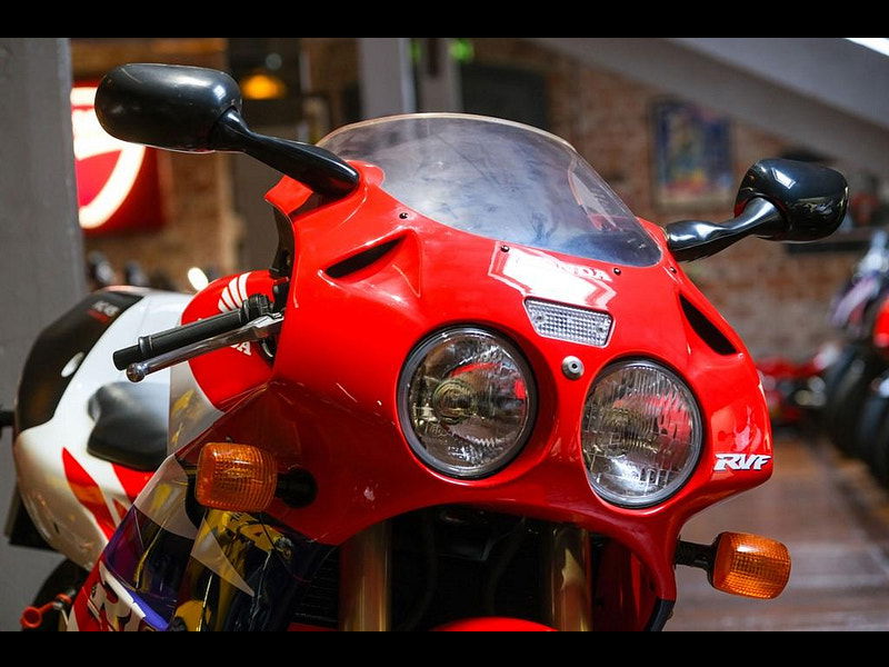 Honda RVF750 RC45 Ultimate Example Only 444 Miles 0dr Manual 2025