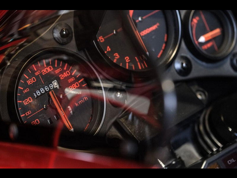 Honda VF1000 VF1000RE Iconic 80's V4 Honda 0dr Manual 2025