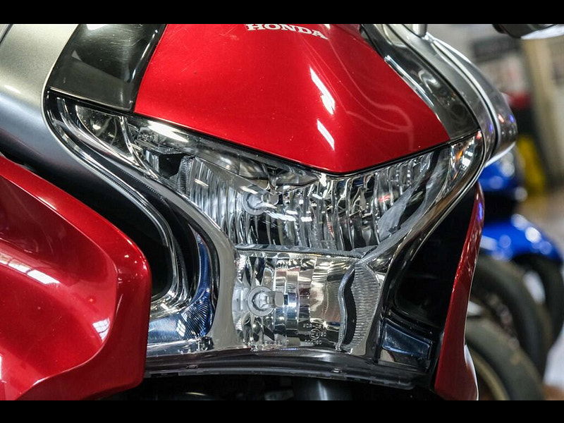 Honda VFR1200F Stunning Example DCT Automatic & Full Luggage 0dr Manual 2026