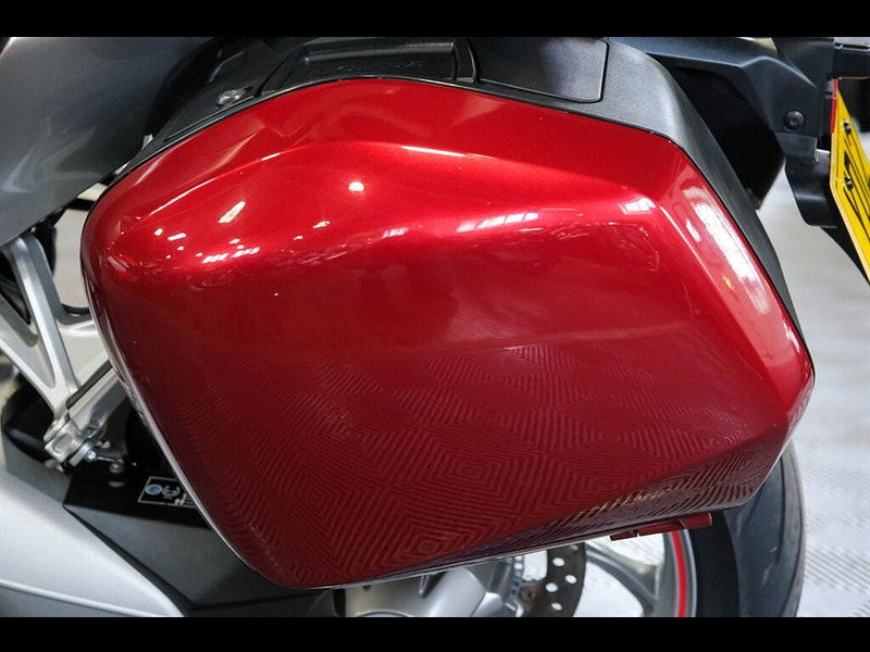 Honda VFR1200F Stunning Example DCT Automatic & Full Luggage 0dr Manual 2026