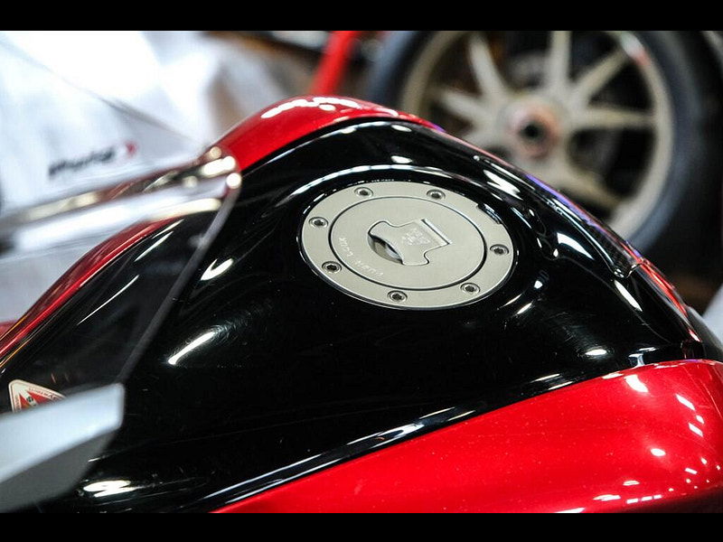 Honda VFR1200F Stunning Example DCT Automatic & Full Luggage 0dr Manual 2026