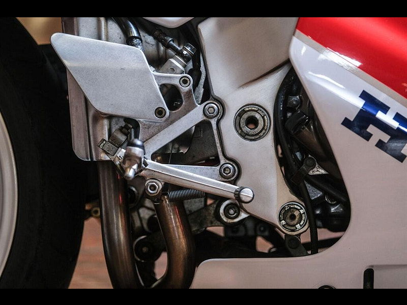 Honda VFR400 NC30 Type 1 UK Original Un Restored Example 0dr Manual 2025