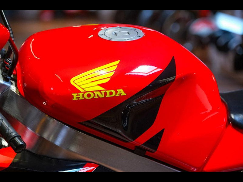 Honda Vtr 1000 1000 SP-1 Stunning Example Scorpion Exhaust 0dr Manual 2025