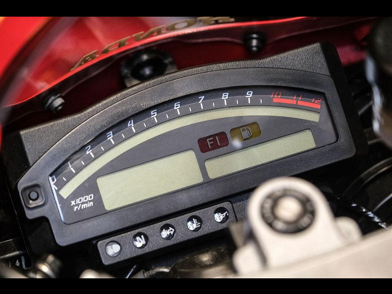 Honda Vtr 1000 1000 SP-1 Stunning Example Scorpion Exhaust 0dr Manual 2025