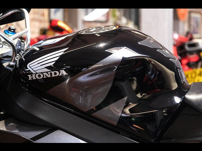 Honda Vtr 1000 SP2 UK Final Edition Example, Only 7,611 Miles 0dr Manual 2025