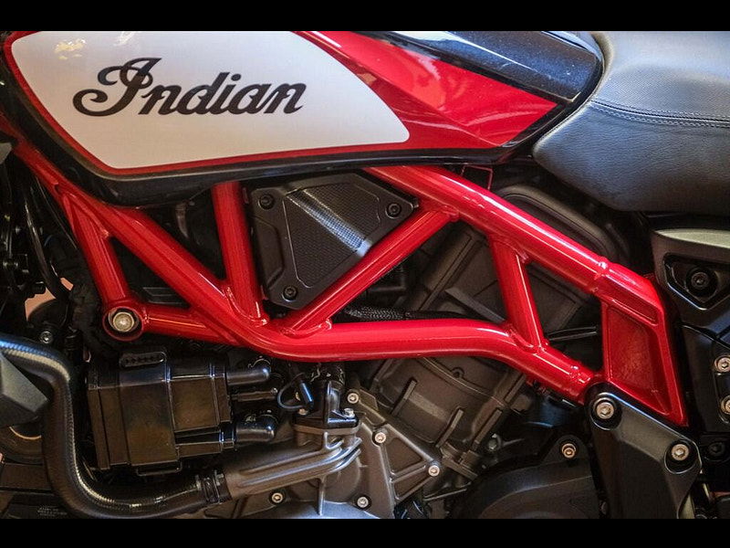 Indian Ftr *FTR 1200 - Akrapovic Exhaust* 0dr Manual 2026